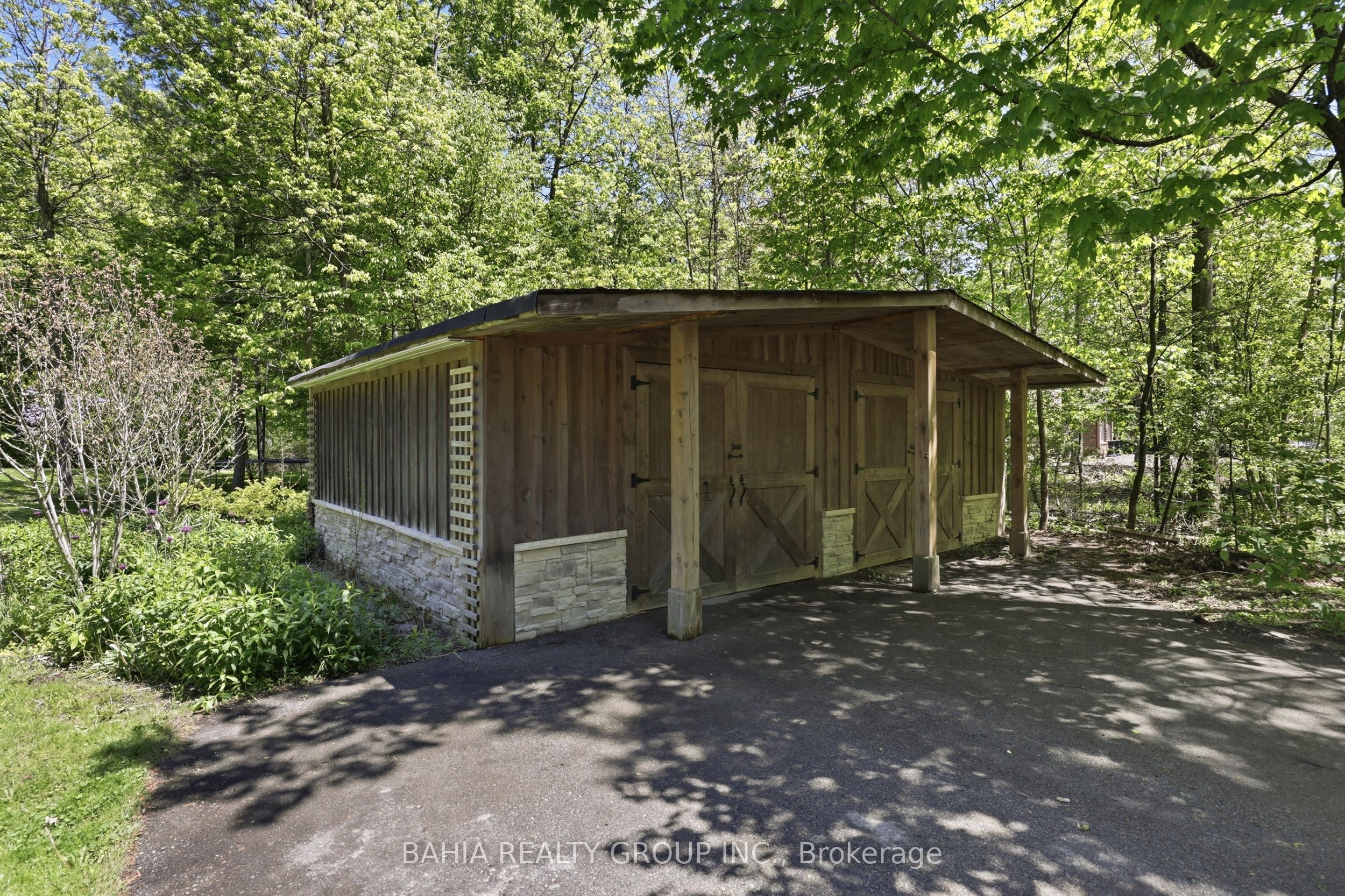 8663 Wood Close Property Photo 50
