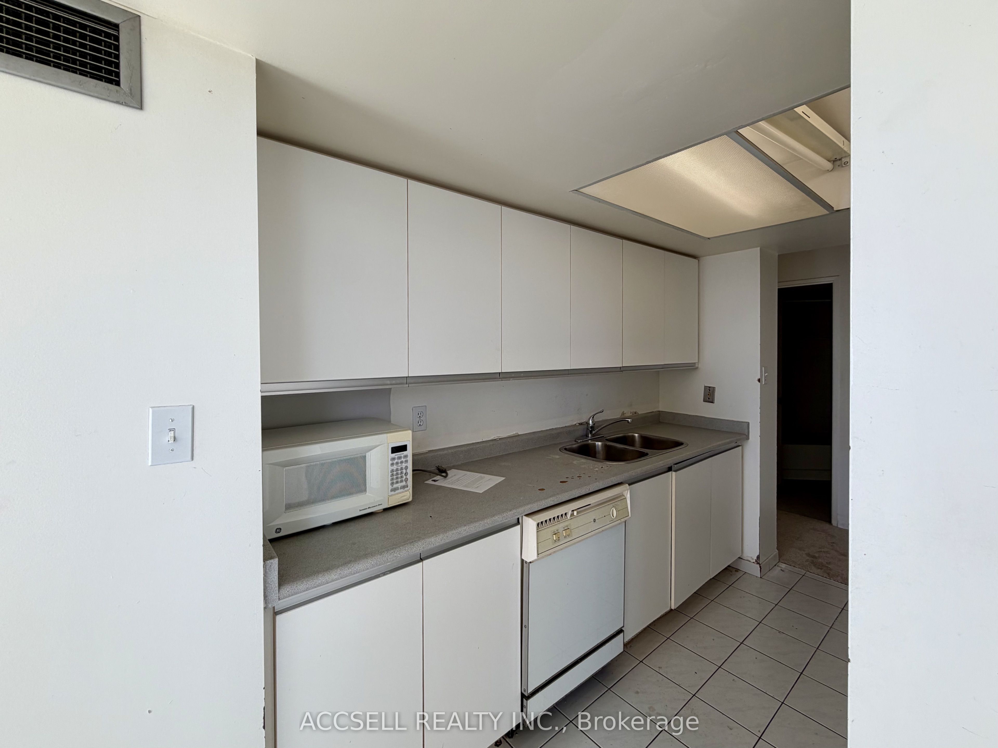 1 Rowntree Road 1714 Property Photo 9