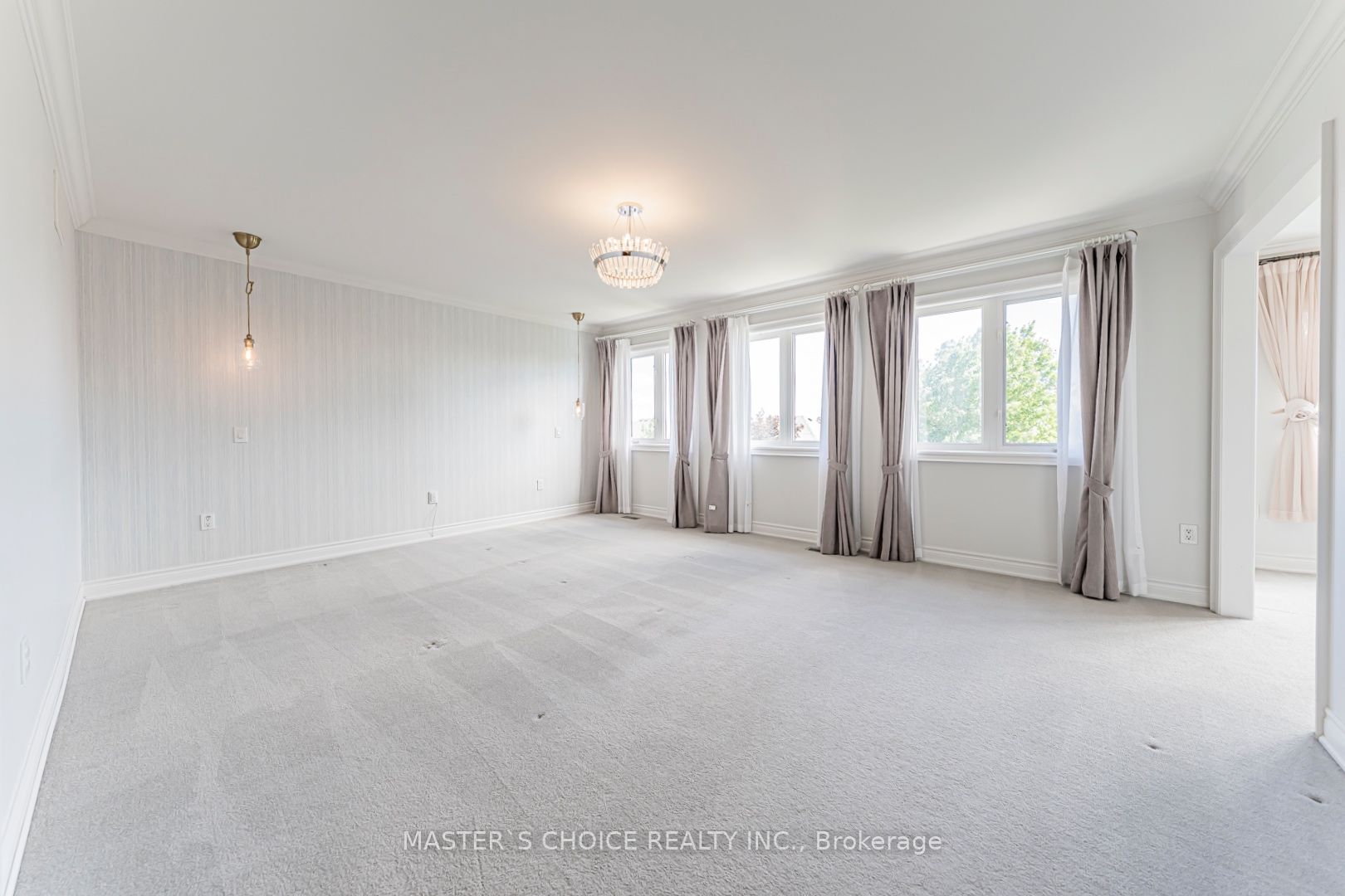 2357 Rideau Drive Property Photo 27