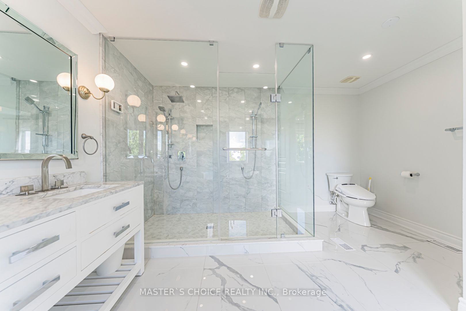 2357 Rideau Drive Property Photo 34