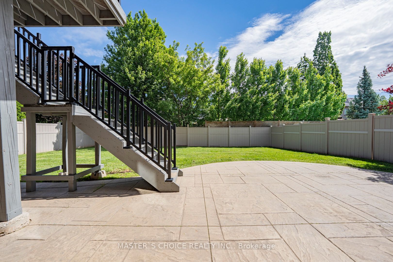 2357 Rideau Drive Property Photo 48