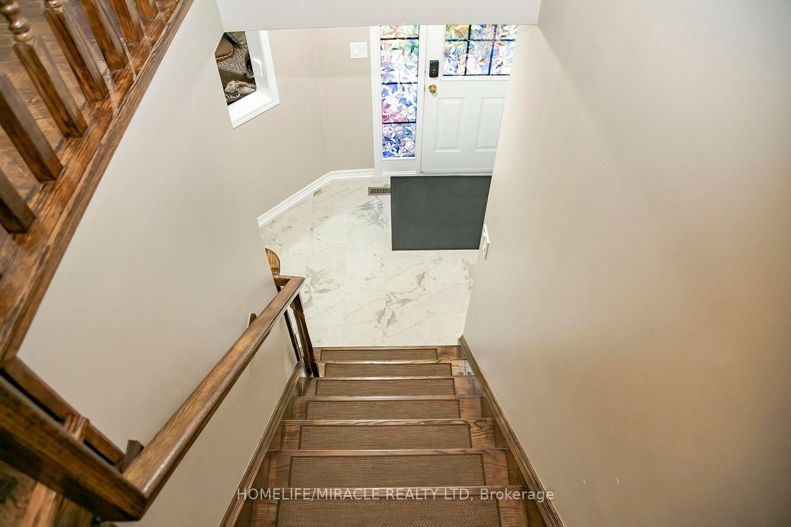 81 Narrow Valley Crescent Property Photo 20