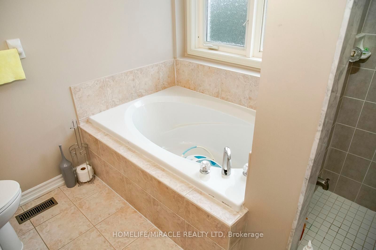 81 Narrow Valley Crescent Property Photo 28