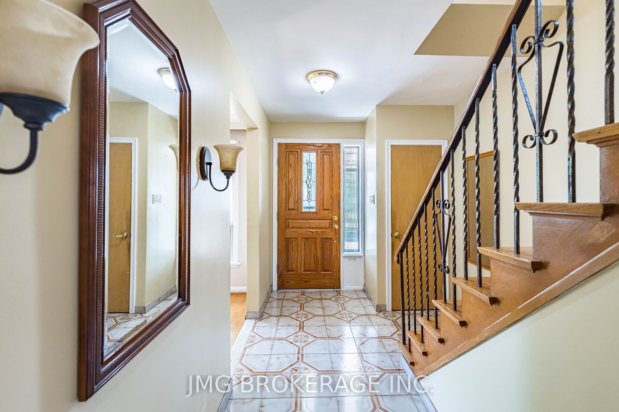 53 Foxrun Avenue Property Photo 6