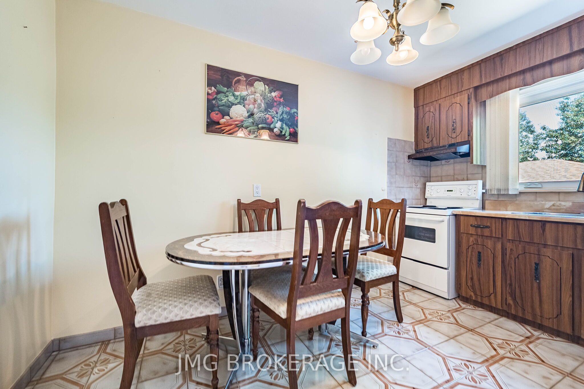 53 Foxrun Avenue Property Photo 14