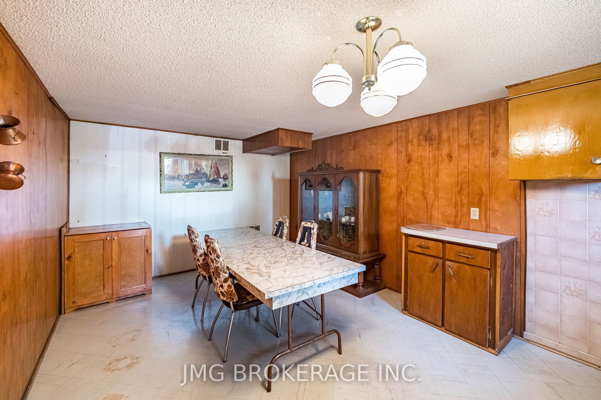 53 Foxrun Avenue Property Photo 32