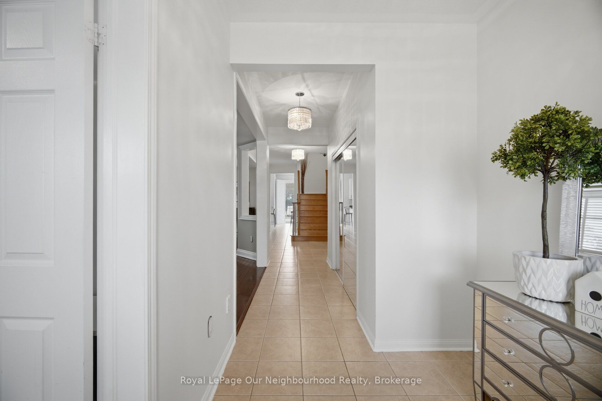 69 Bloomsbury Avenue Property Photo 6