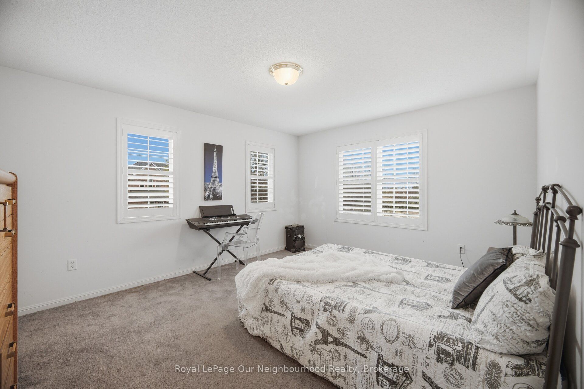 69 Bloomsbury Avenue Property Photo 37
