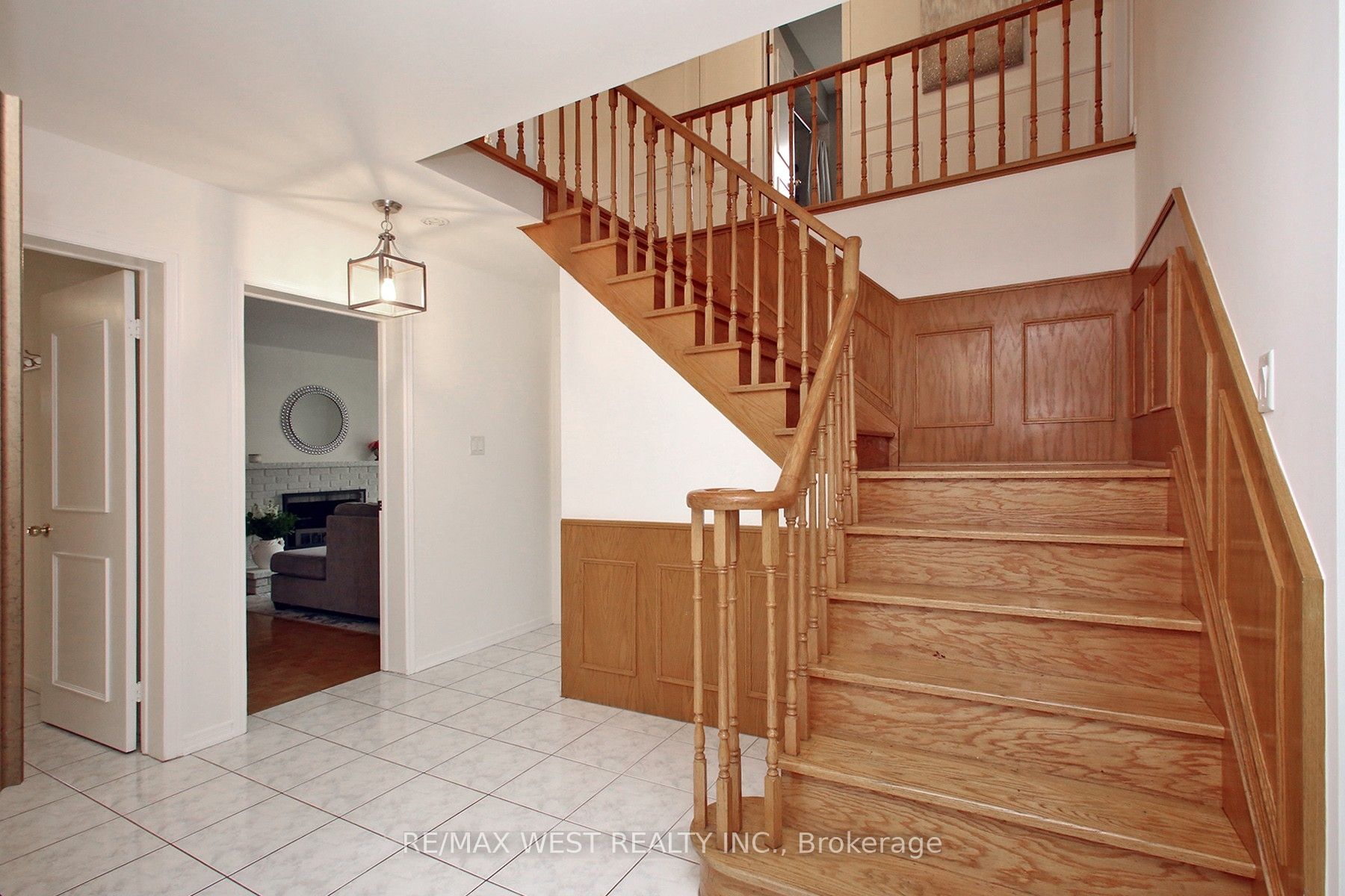 540 Louis Drive Property Photo 22