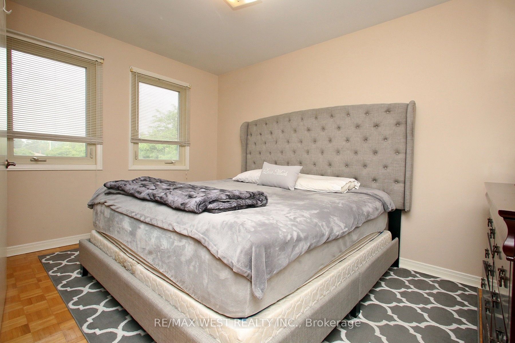 540 Louis Drive Property Photo 28