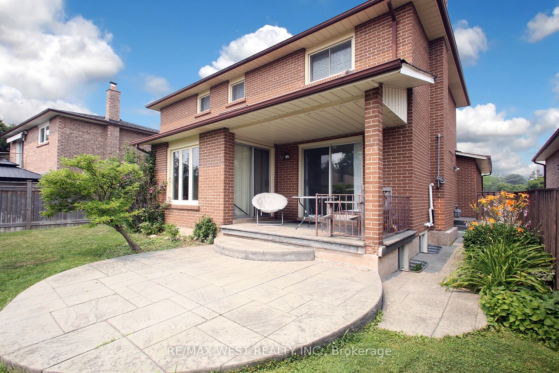 540 Louis Drive Property Photo 37