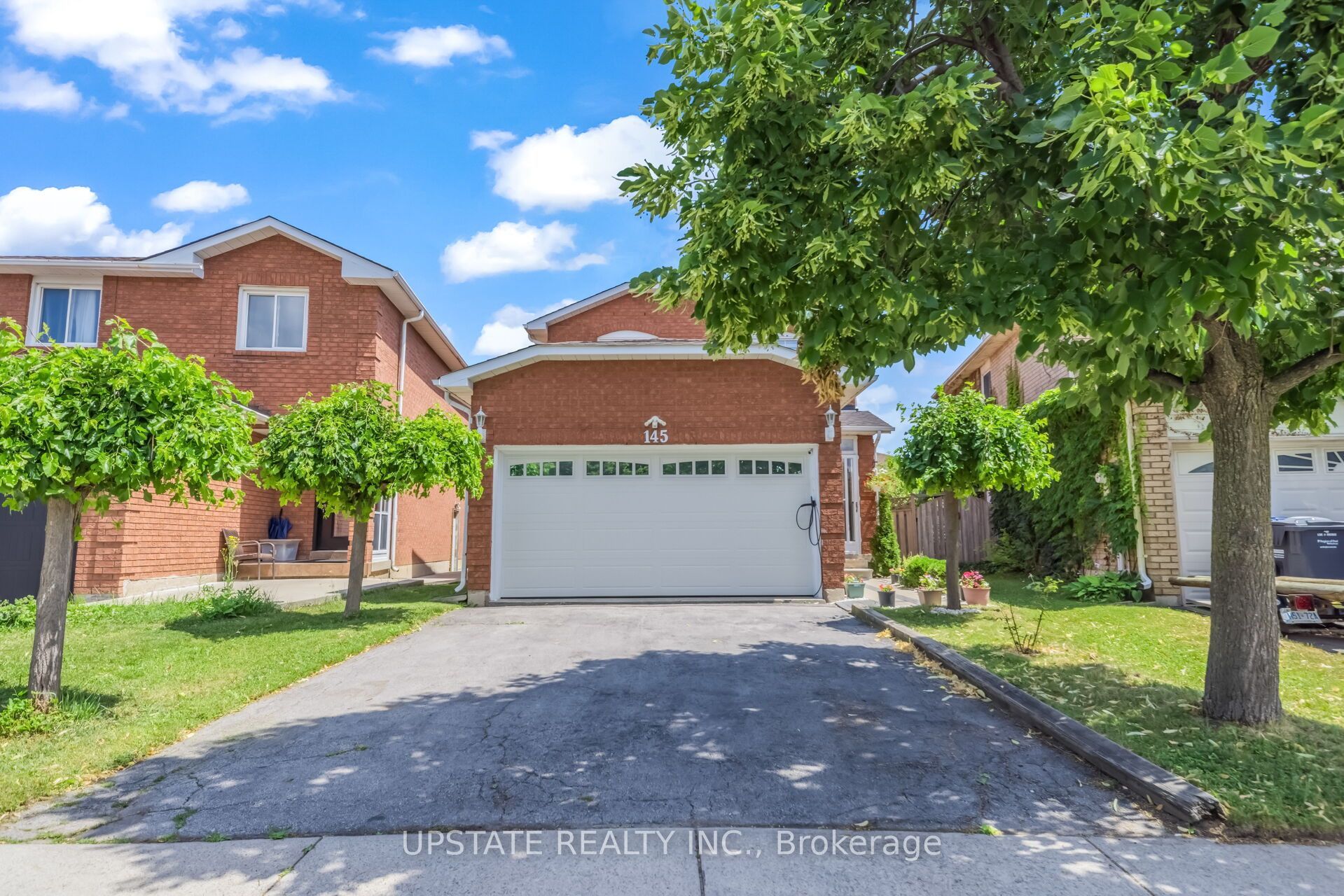 145 Valonia Drive Property Photo 2
