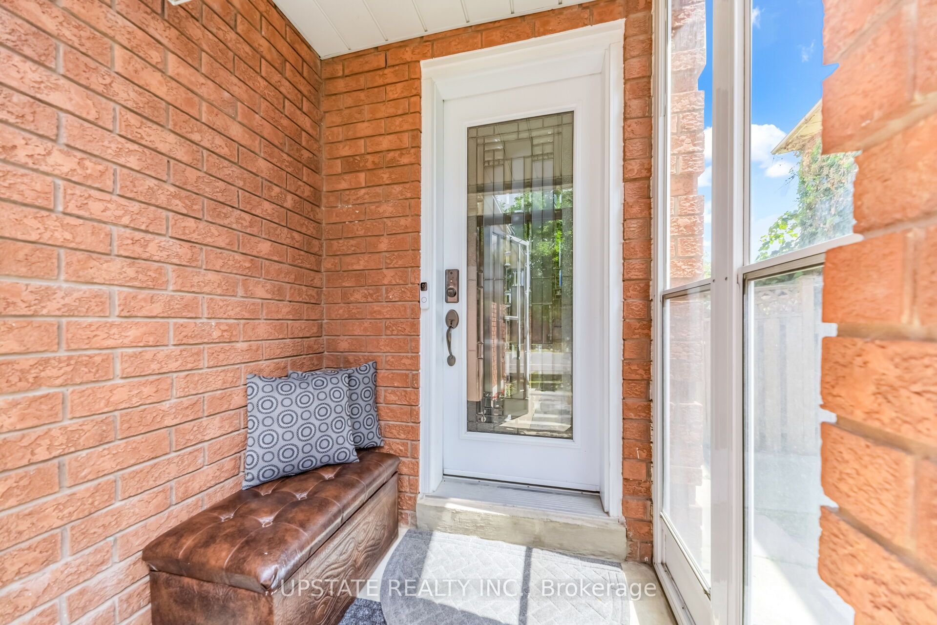145 Valonia Drive Property Photo 3