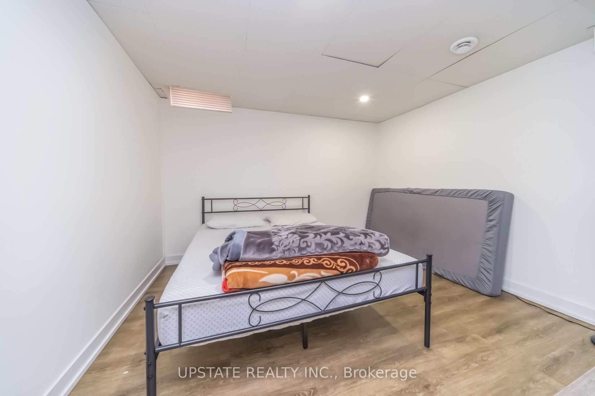 145 Valonia Drive Property Photo 31