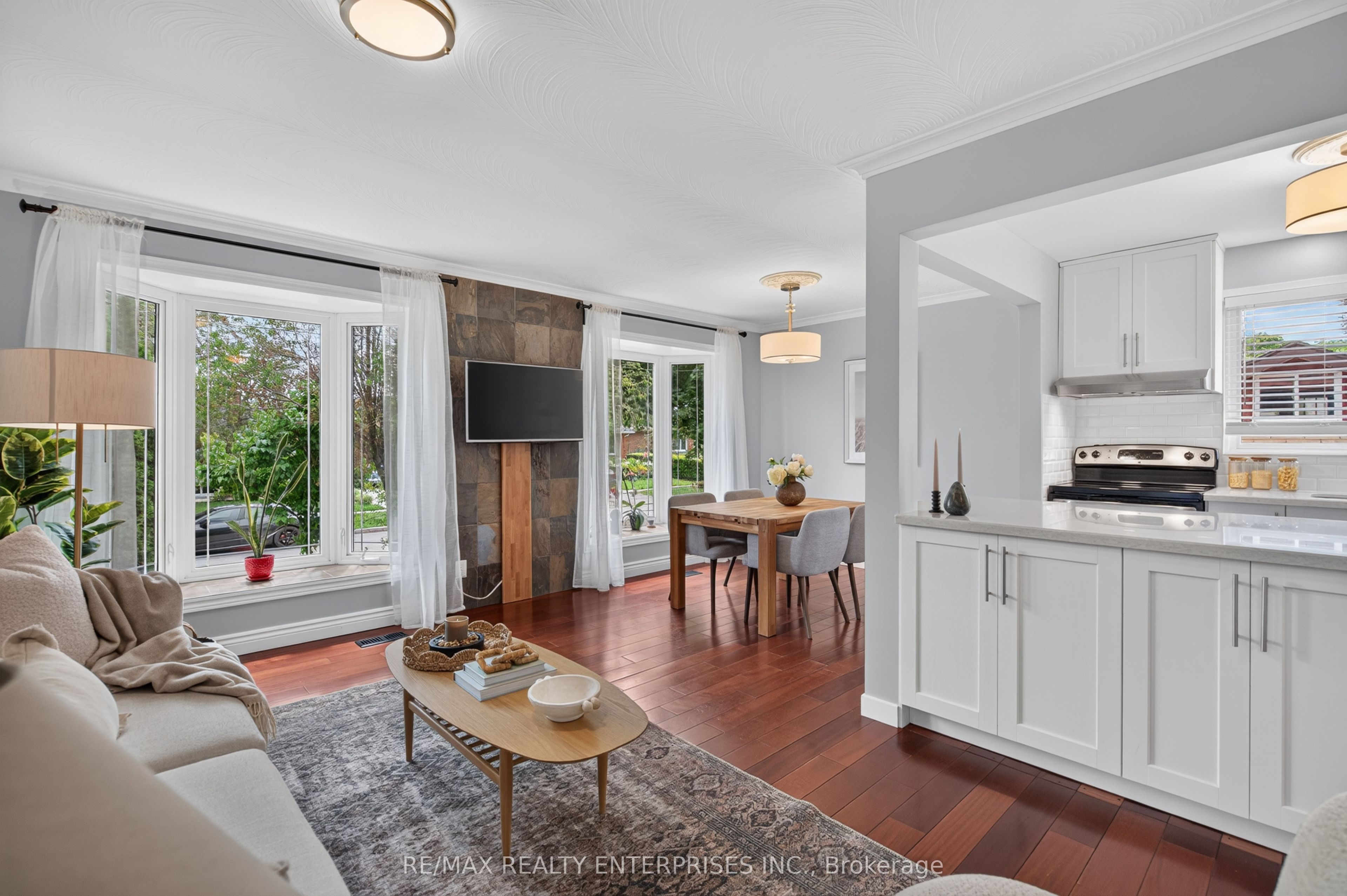 1282 Daimler Road Property Photo 10