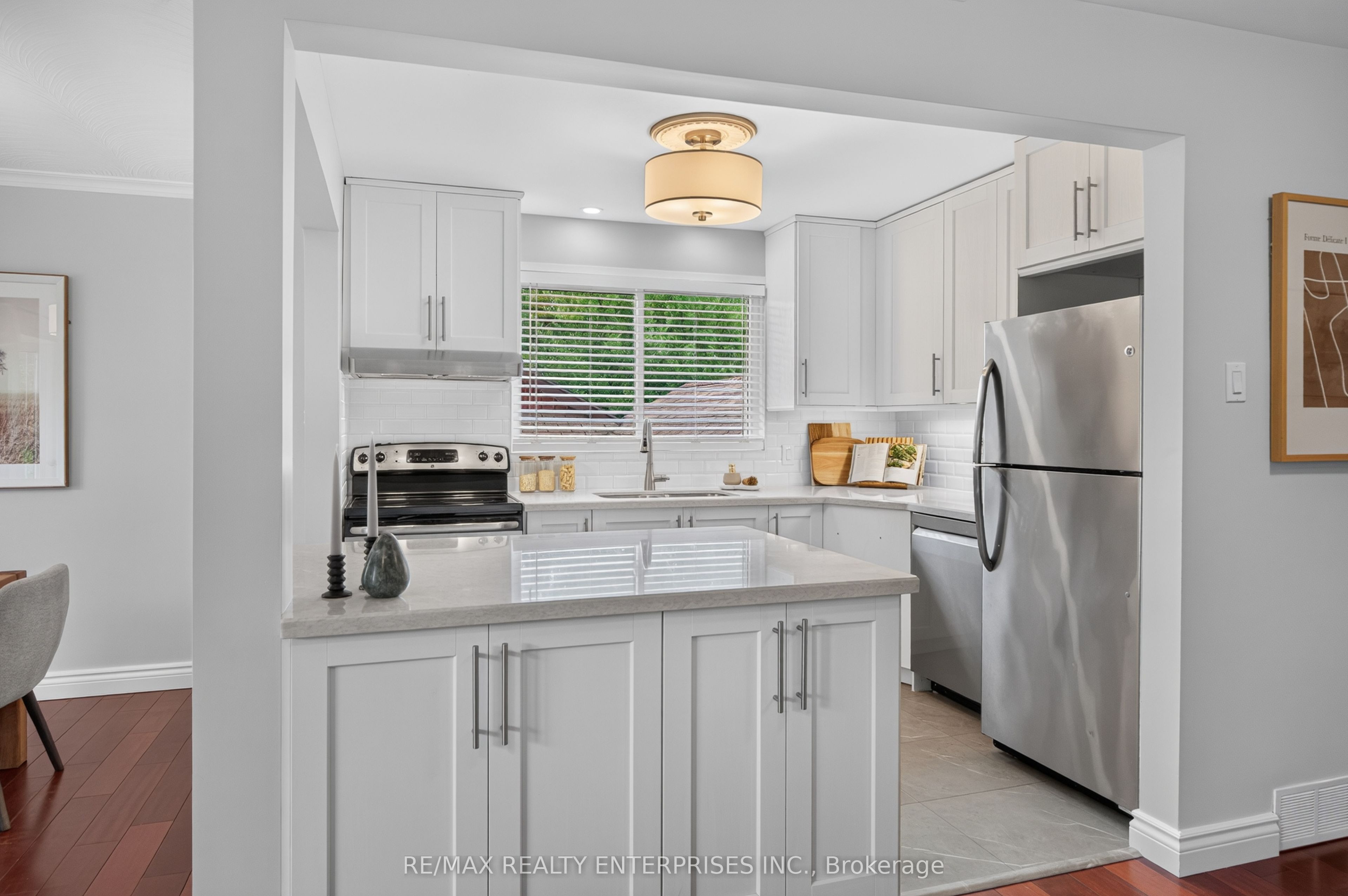 1282 Daimler Road Property Photo 16