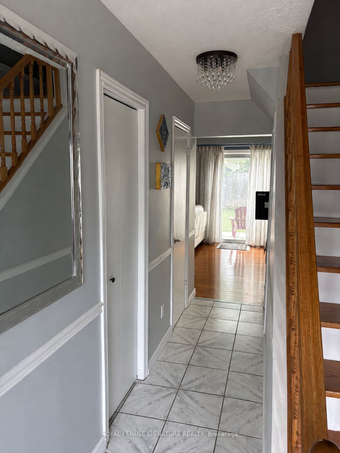 137 Madoc Drive Main/upper Property Photo 11