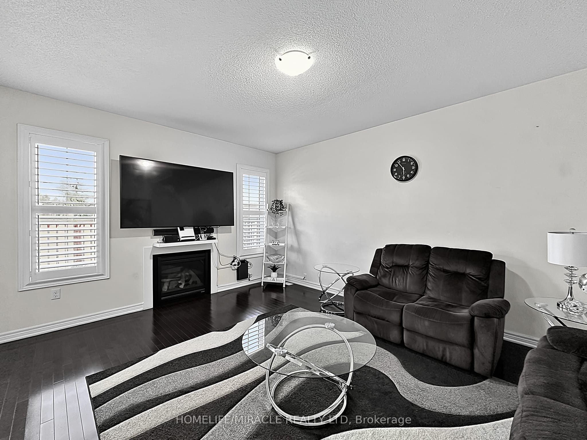 6 Divinity Circle Property Photo 12