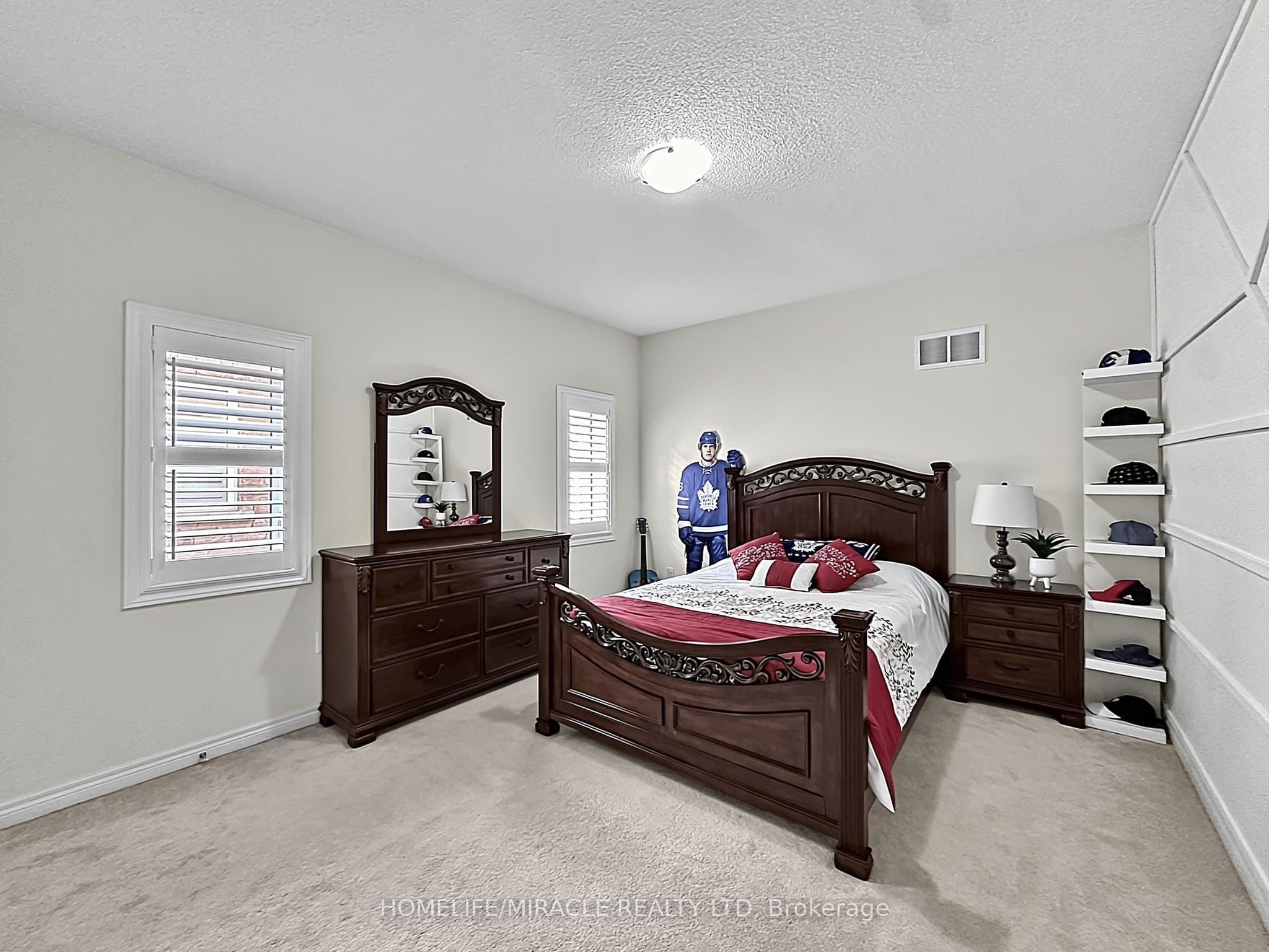 6 Divinity Circle Property Photo 22