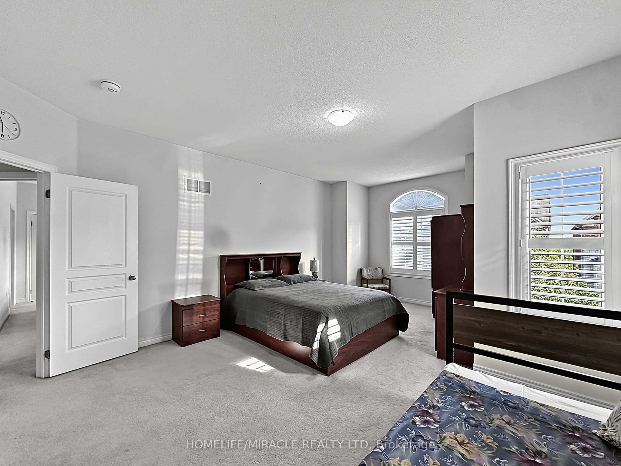 6 Divinity Circle Property Photo 24