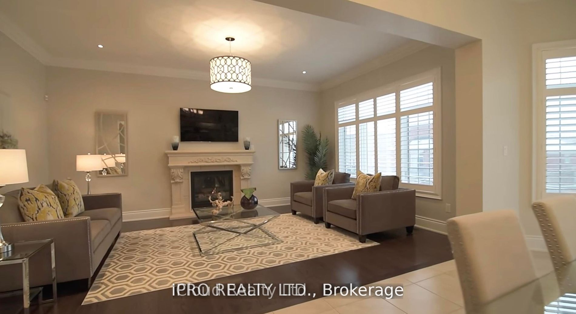 5116 Summersky Court Property Photo 7