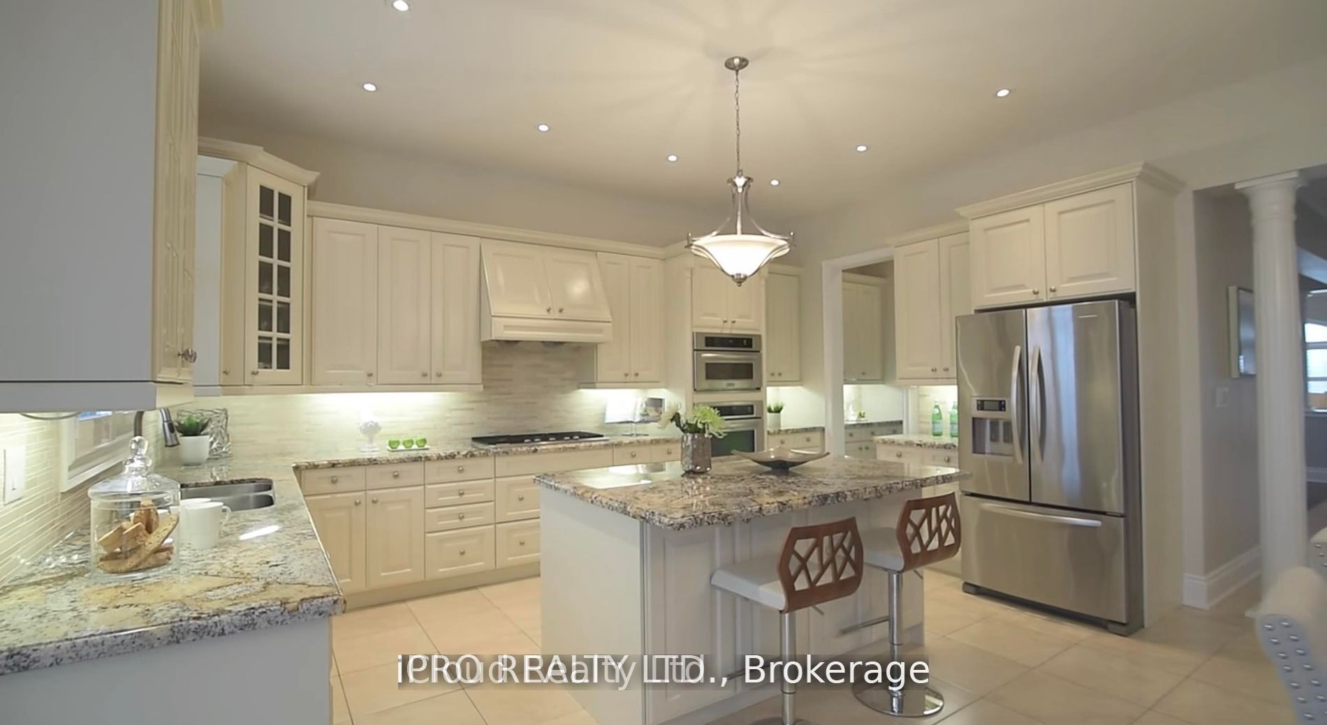 5116 Summersky Court Property Photo 10