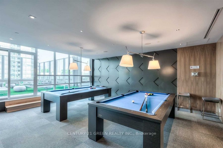 36 Park Lawn Road 303 Property Photo 13