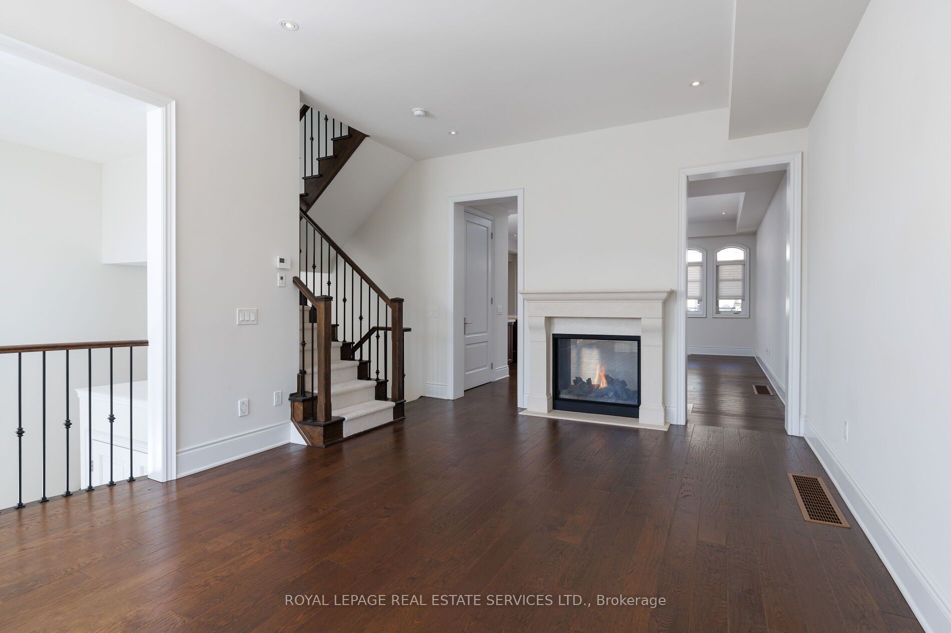 257 Hanover Street Property Photo 3
