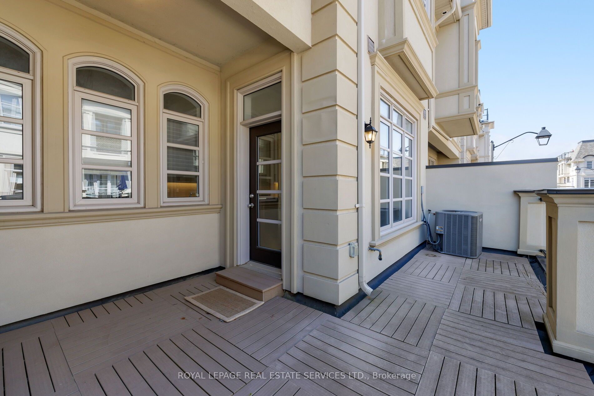 257 Hanover Street Property Photo 13