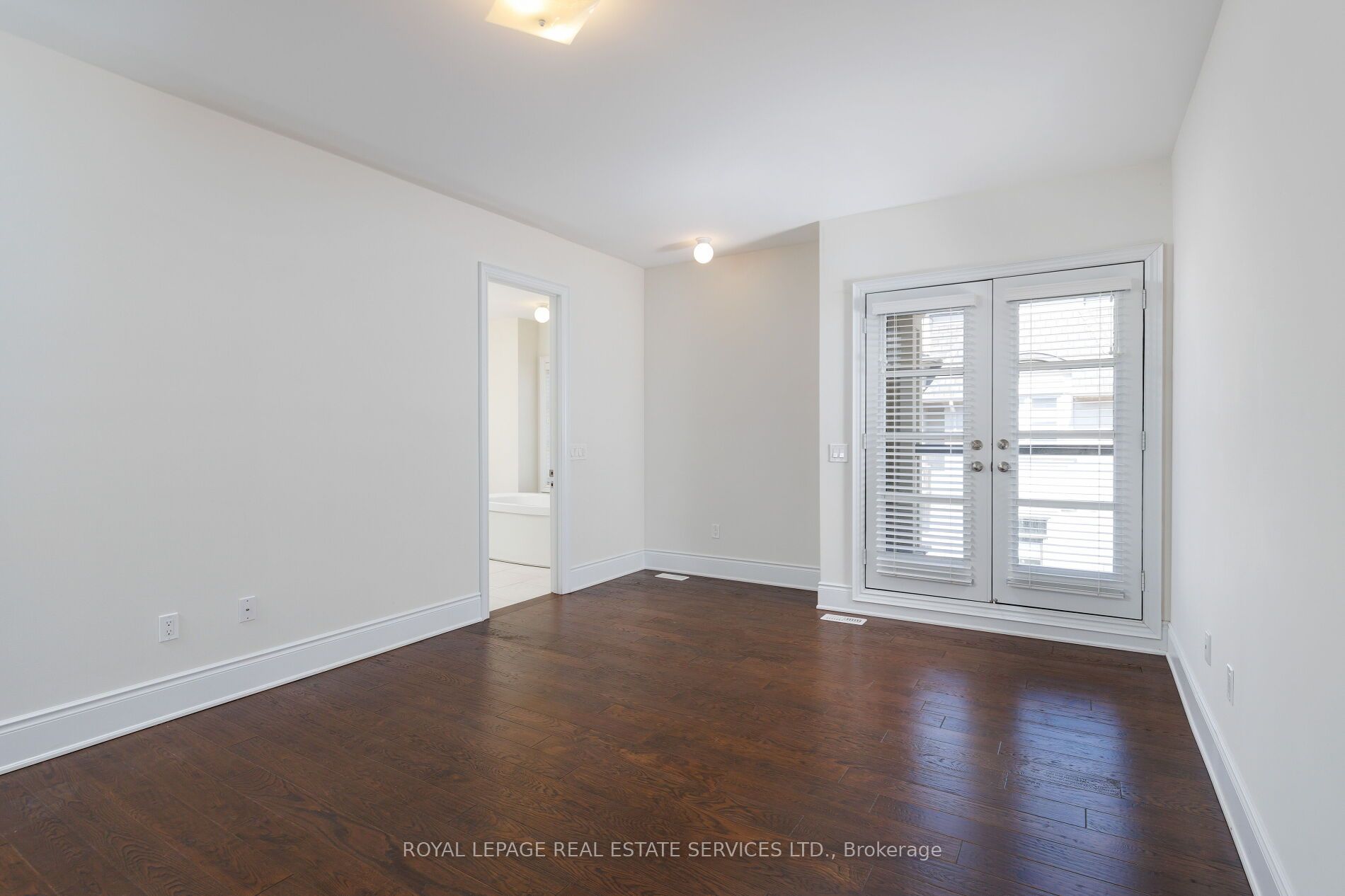 257 Hanover Street Property Photo 17