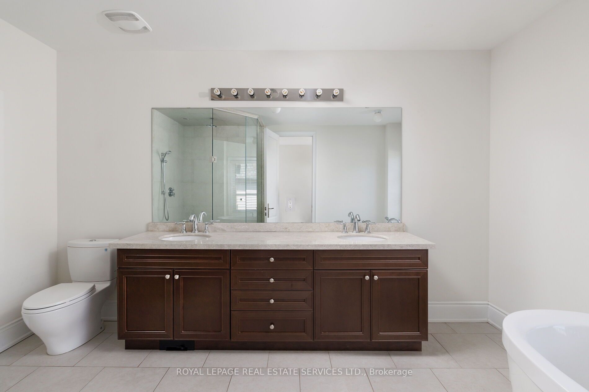 257 Hanover Street Property Photo 19