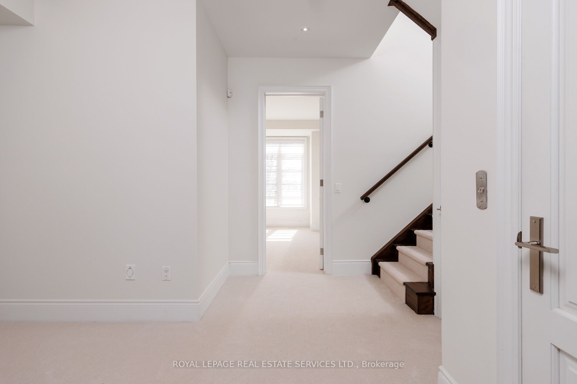 257 Hanover Street Property Photo 33