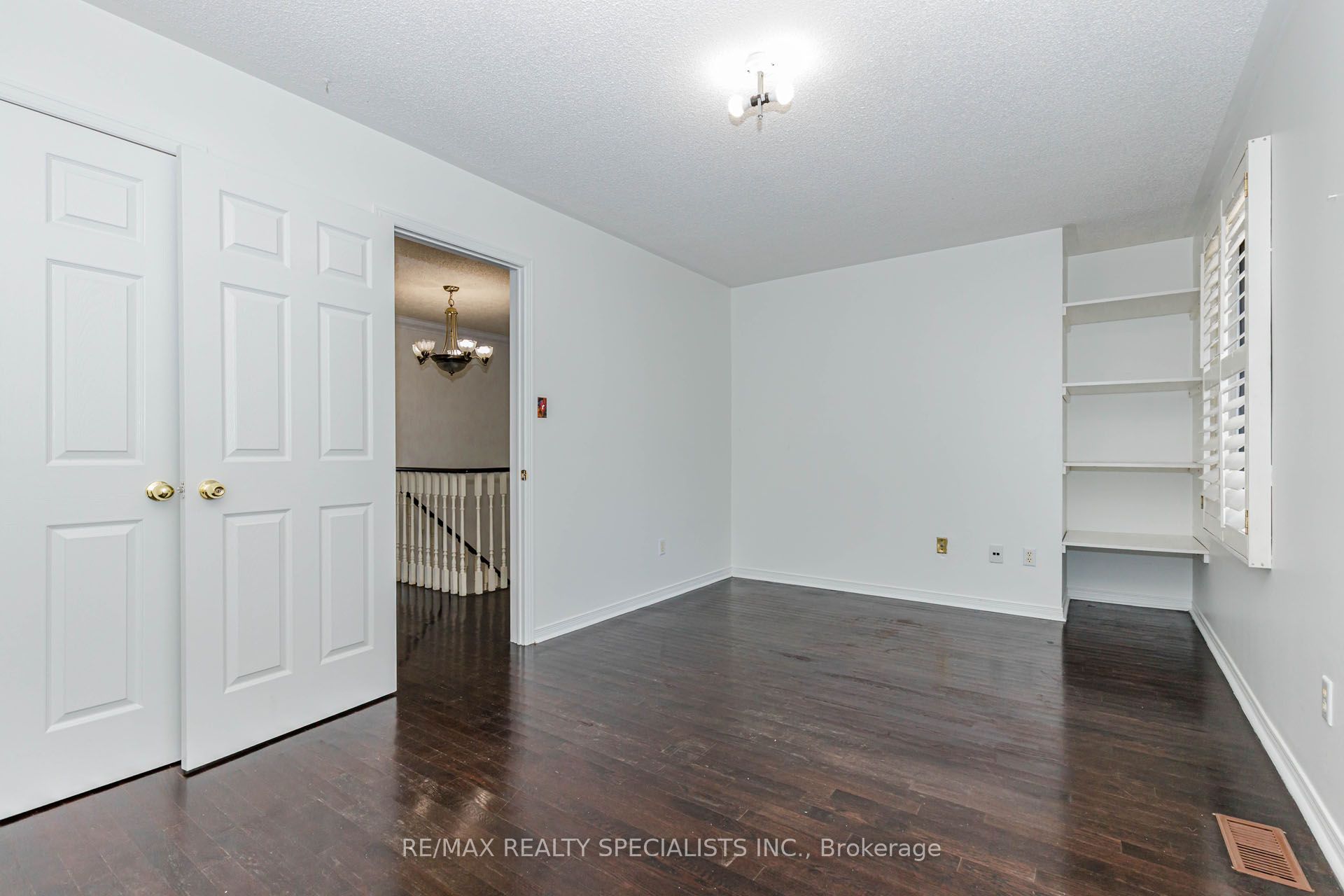 64 Dolphin Song Crescent Property Photo 14