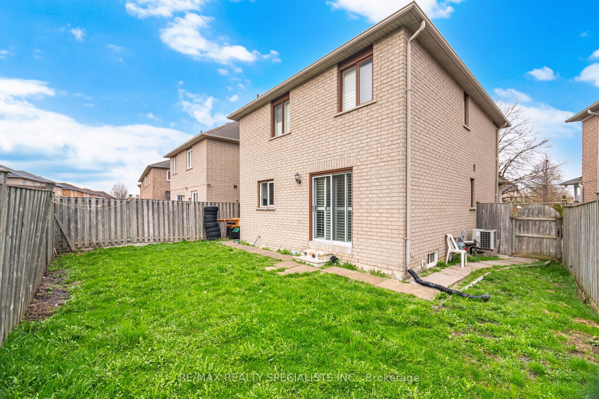 64 Dolphin Song Crescent Property Photo 20