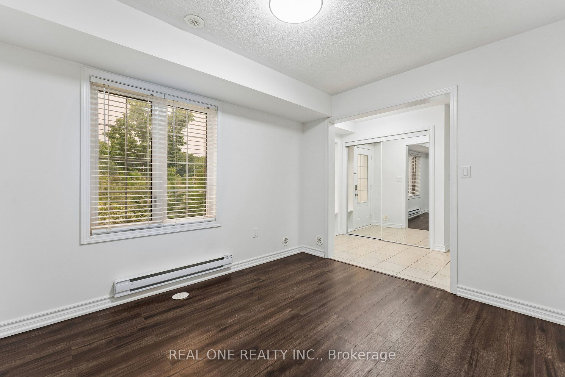 30 Henneberry Lane Property Photo 6