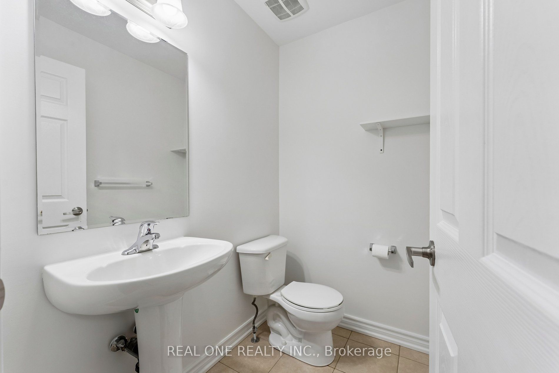 30 Henneberry Lane Property Photo 20
