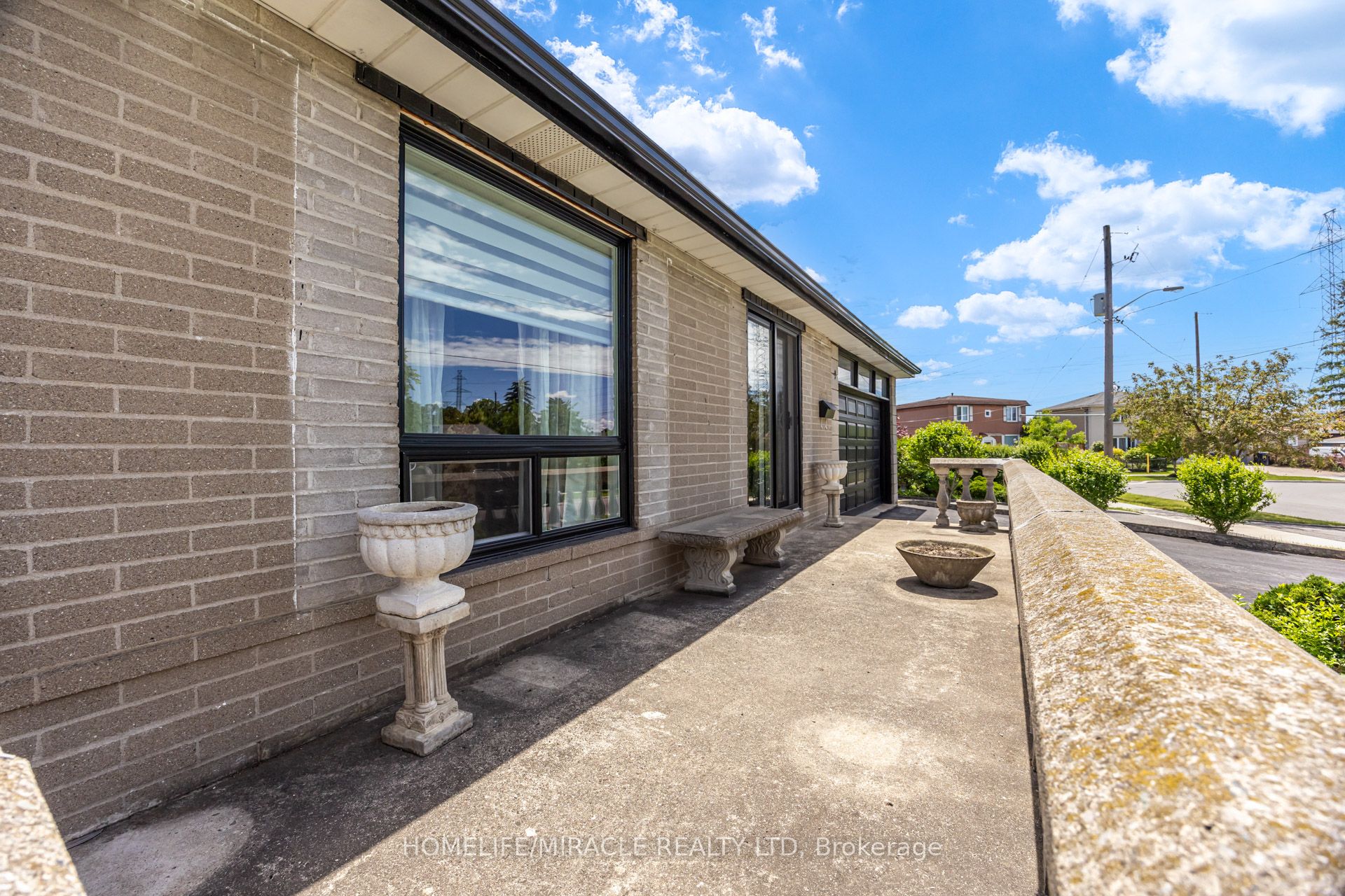 9 Wheatsheaf Crescent Property Photo 3