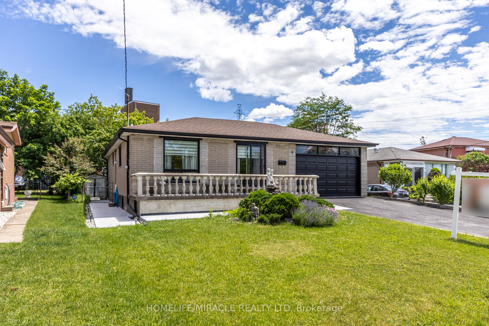 9 Wheatsheaf Crescent Property Photo 6