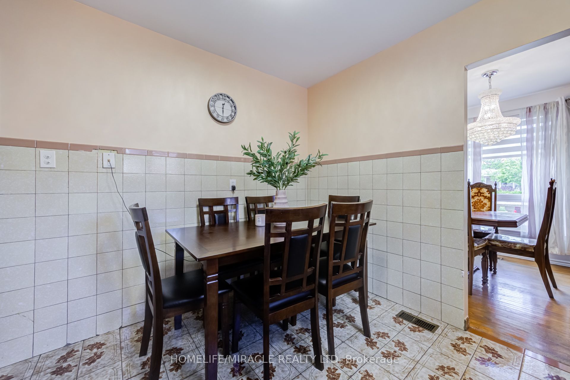 9 Wheatsheaf Crescent Property Photo 18