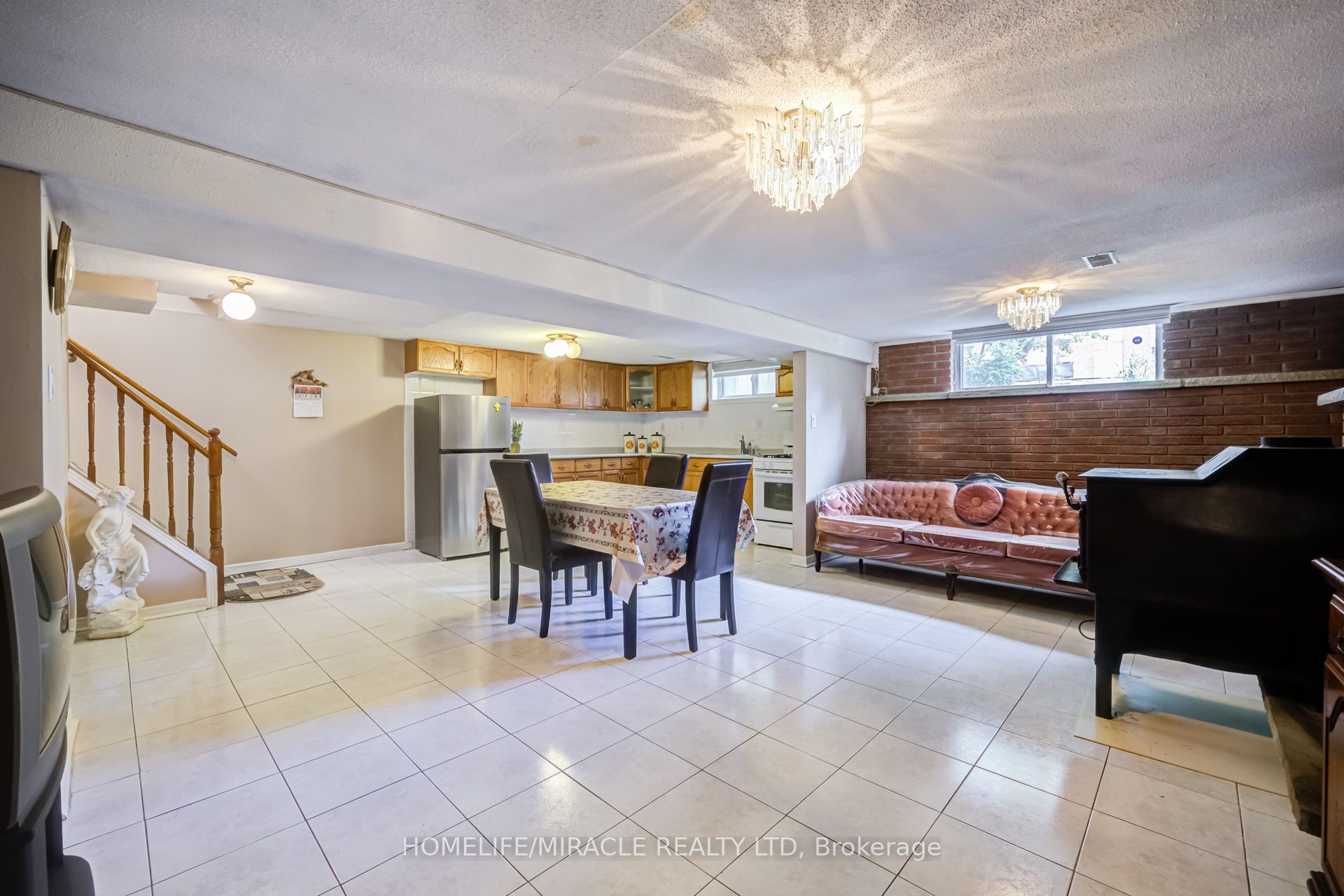 9 Wheatsheaf Crescent Property Photo 33