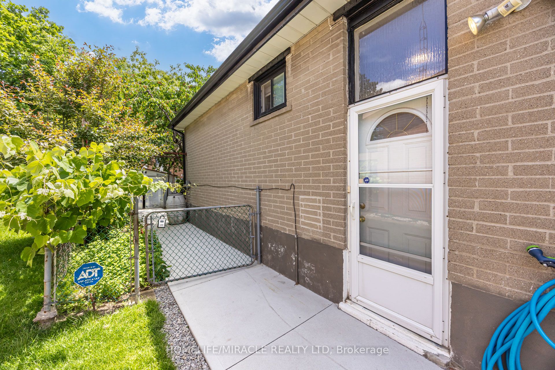 9 Wheatsheaf Crescent Property Photo 48