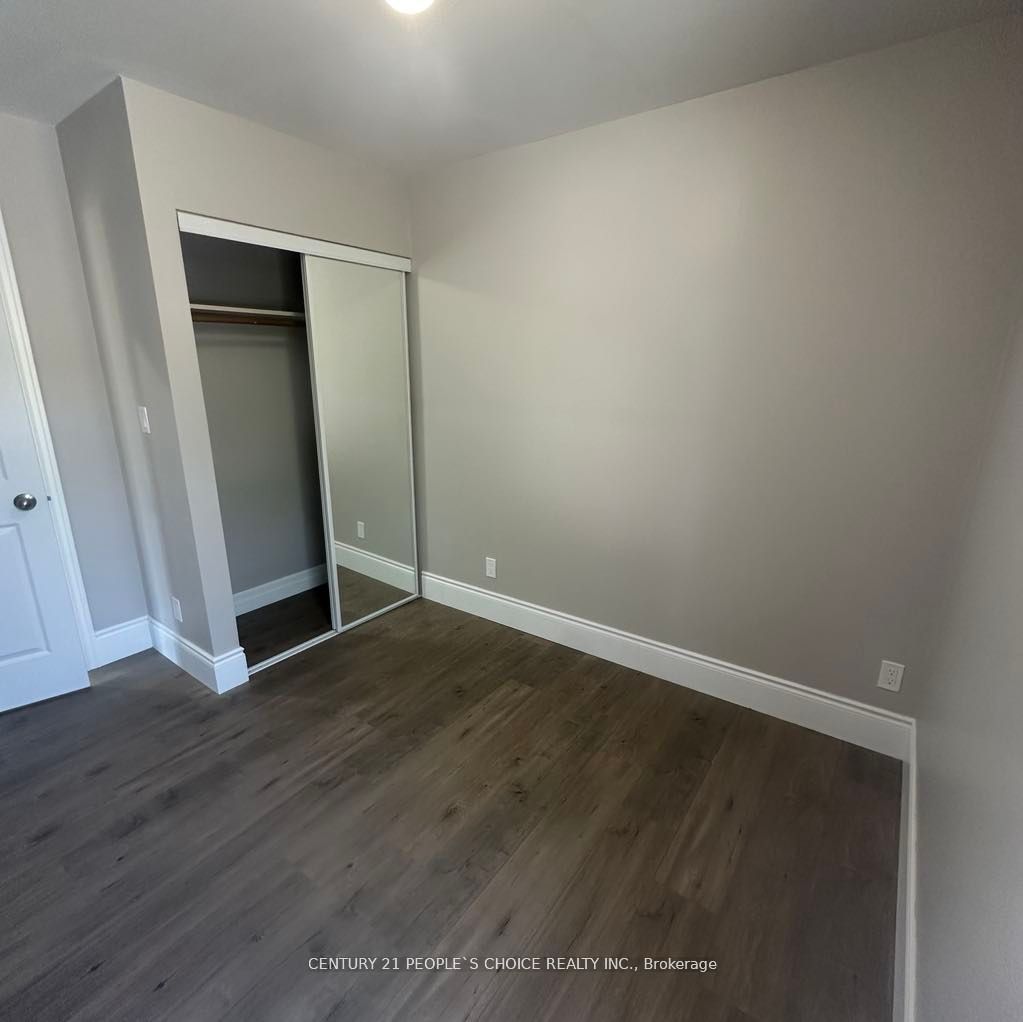 199 Avondale Boulevard Unit 1 Property Photo 6