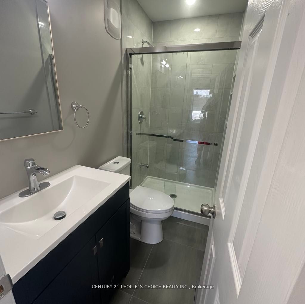 199 Avondale Boulevard Unit 1 Property Photo 8