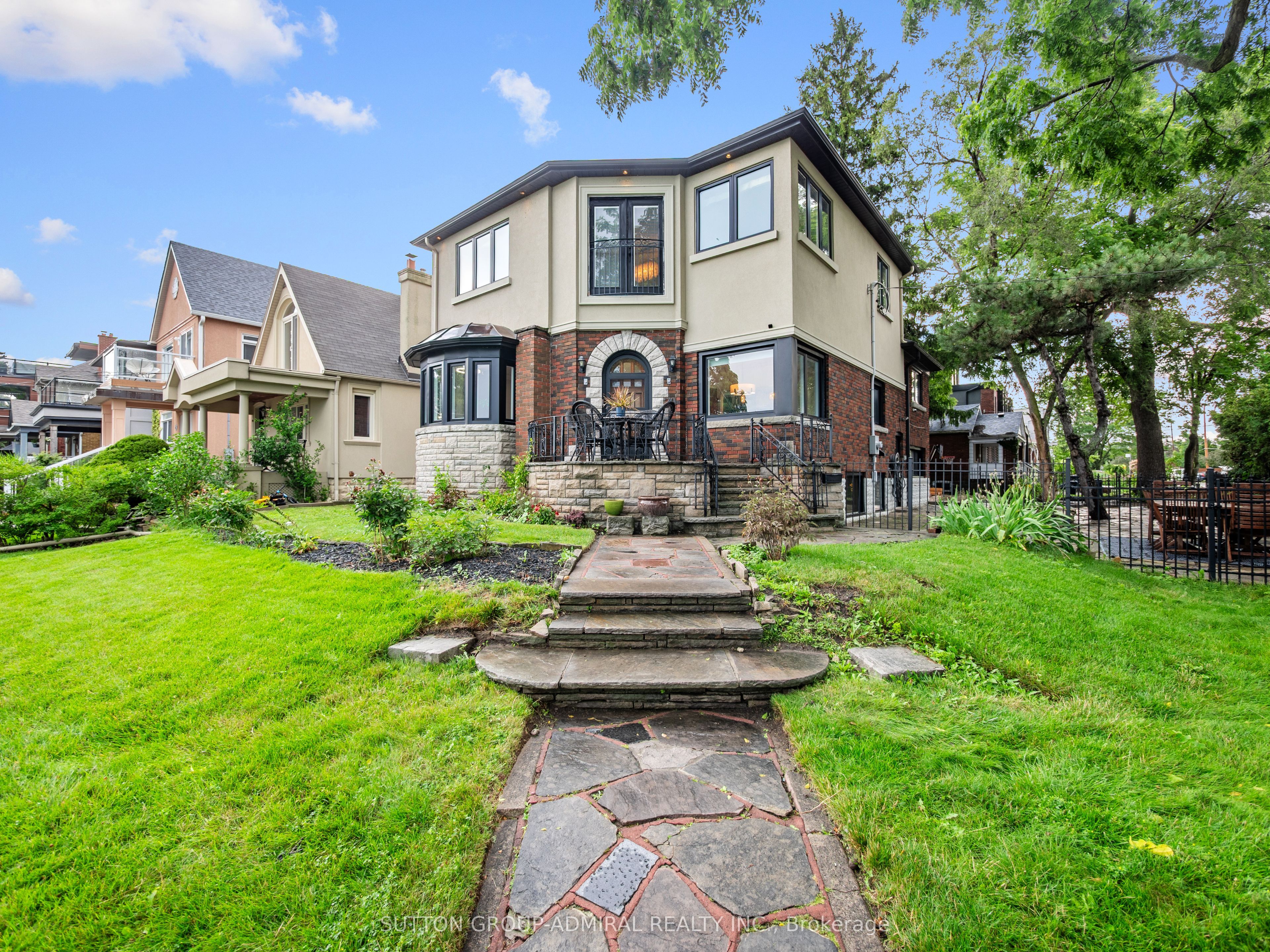 70 Lake Shore Drive Property Photo 1
