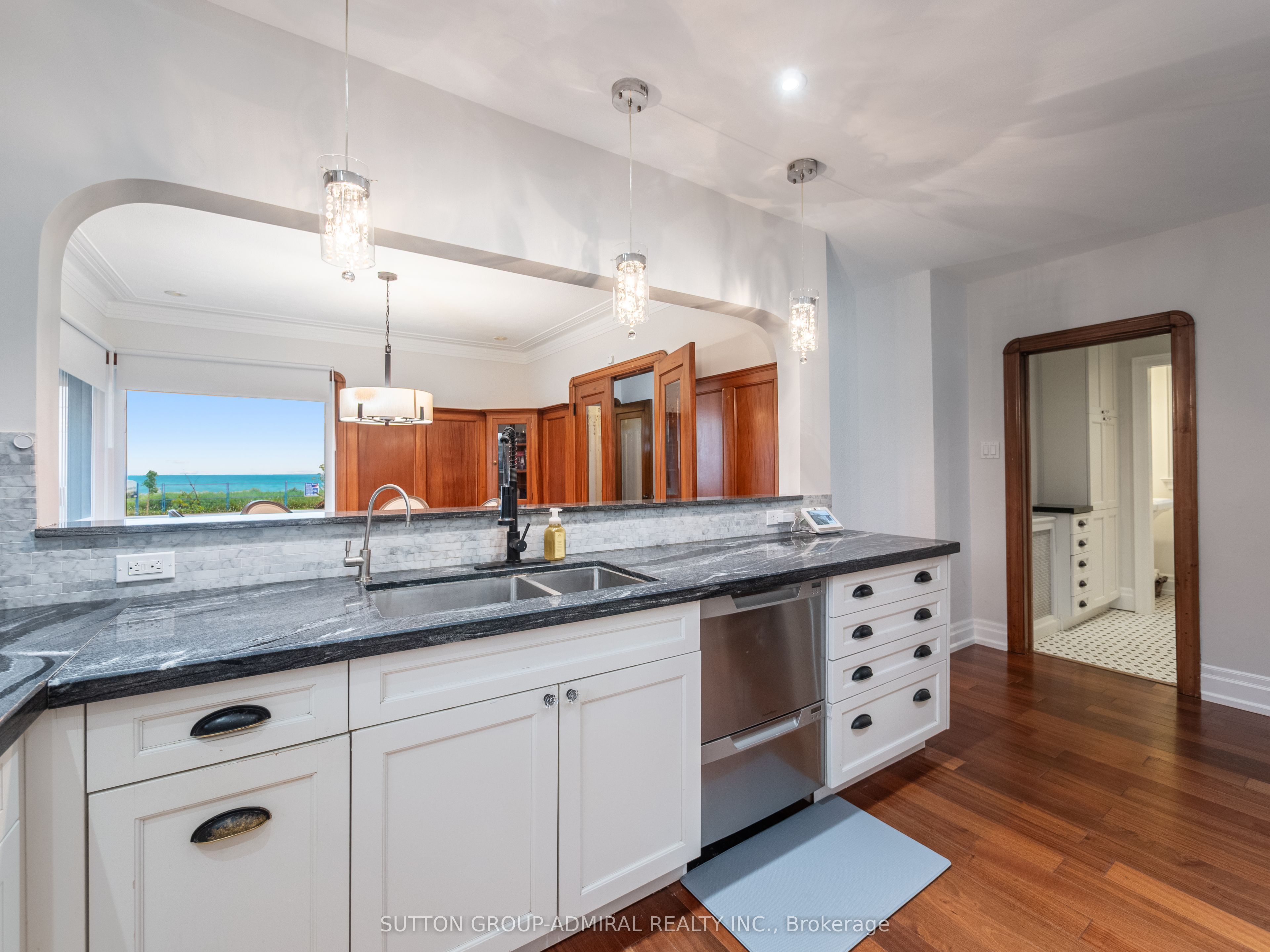 70 Lake Shore Drive Property Photo 16