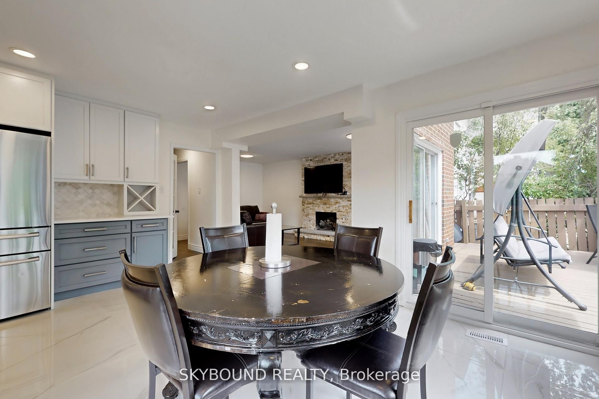 2088 Madden Boulevard Property Photo 11
