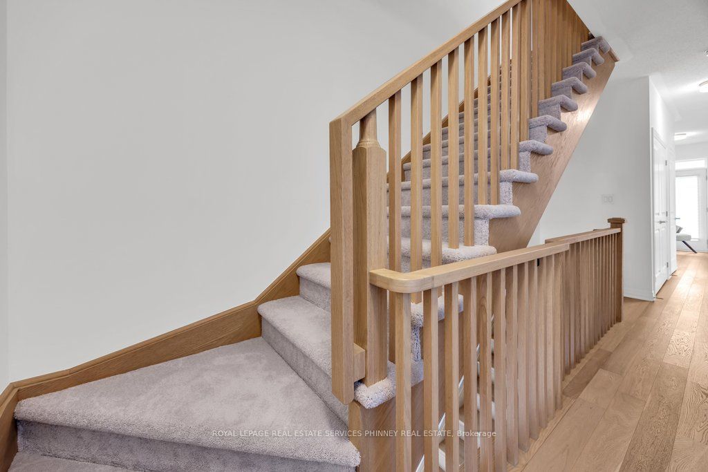 9 Crown Gate Property Photo 26