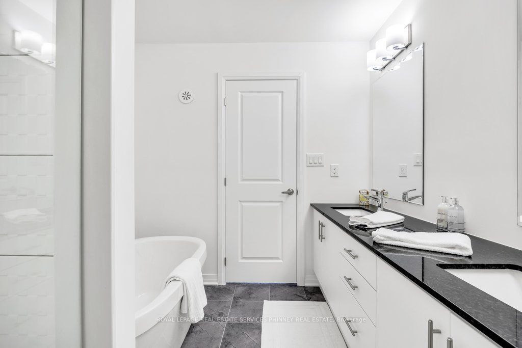 9 Crown Gate Property Photo 33