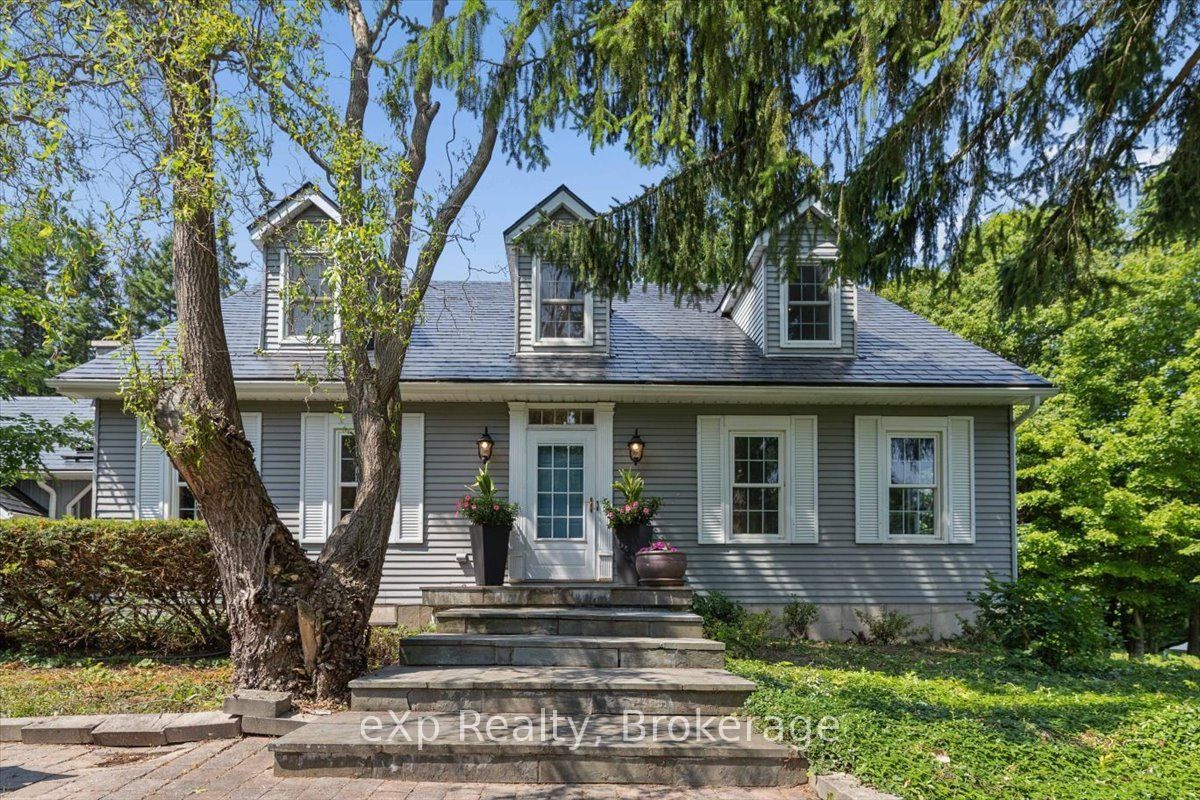 2039 Blacklock Street Property Photo 4