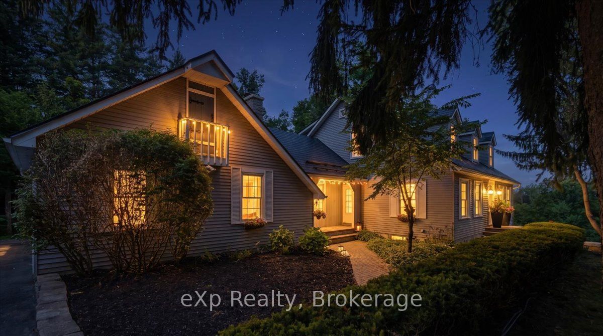 2039 Blacklock Street Property Photo 6